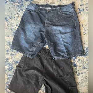 Wrangler Jorts that are black , comes with free shorts too